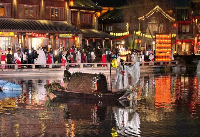 Çin'in Luoyang Kentinde Turizm Sektörü Gelişiyor