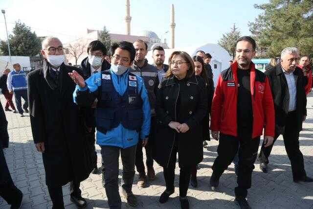 Japonya en büyük sahra hastanesini Gaziantep'te kurdu Japonya en büyük sahra hastanesini Gaziantep'te kurdu