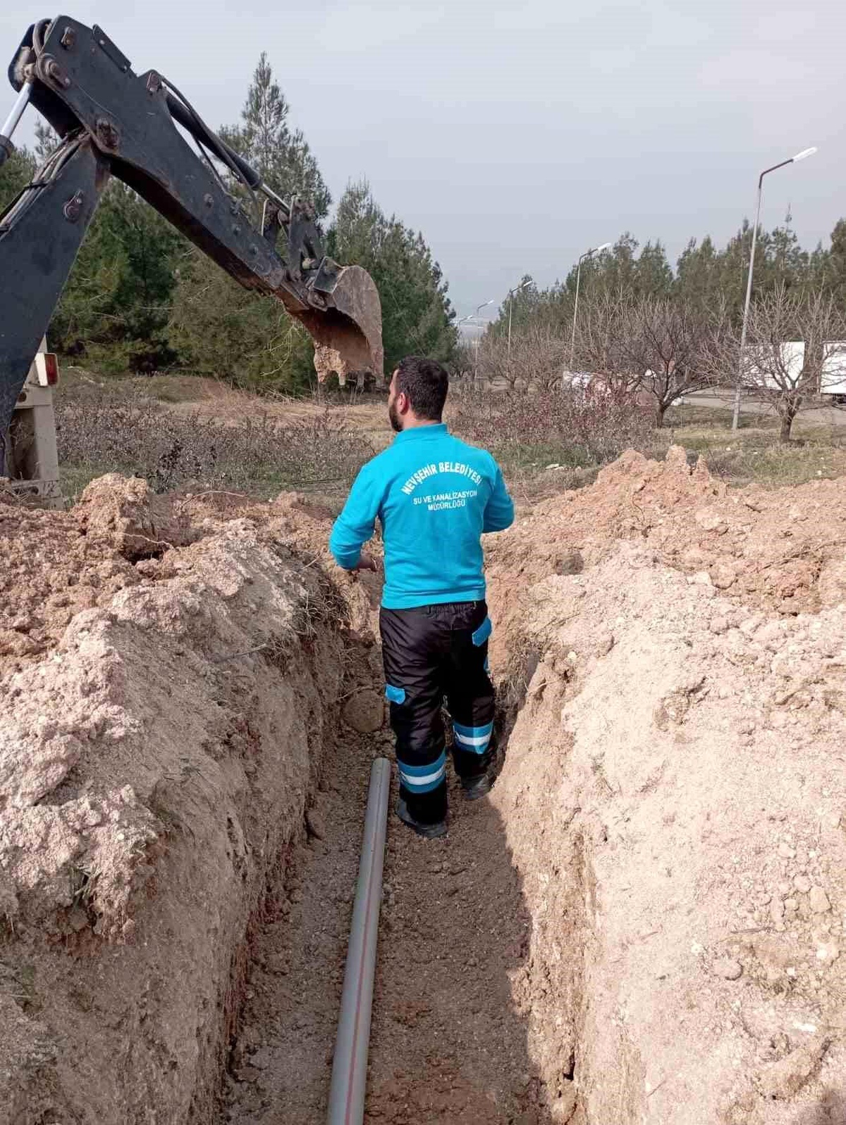 Nevşehir Belediye ekipleri çadır kent alt yapı çalışmalarına aralıksız devam ediyor