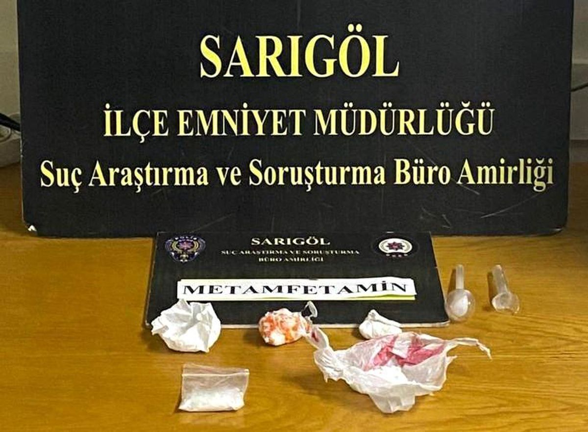 Sarıgöl'de uyuşturucudan 3 gözaltı, bir tutuklama