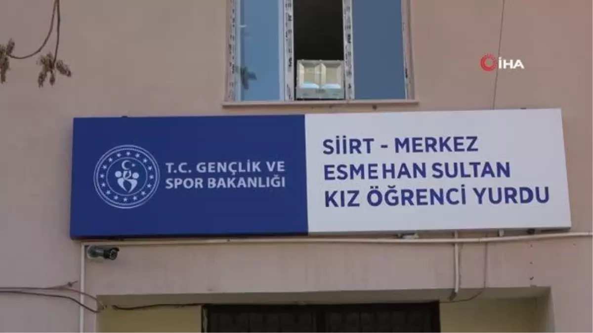 Siirt'te depremzede çocuklara verilen eğitimle yaşadıkları travma atlatılmaya çalışılıyor