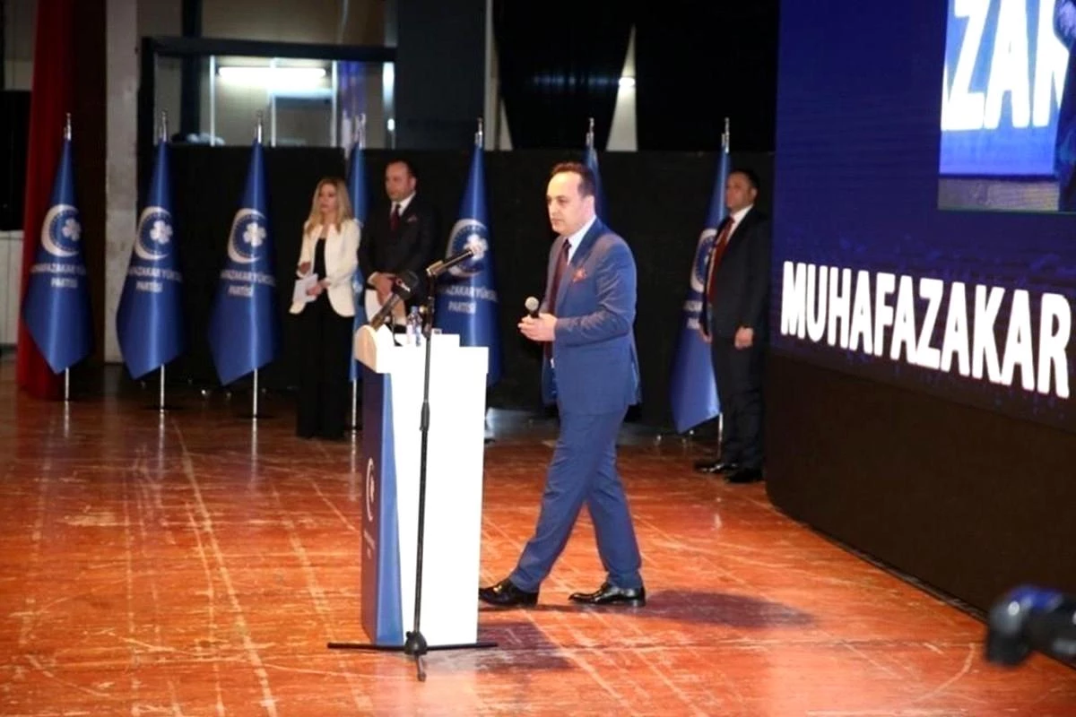 YTP Genel Başkanı Ahmet Reyiz Yılmaz: "Türkiye\'de seçim atmosferi yok"
