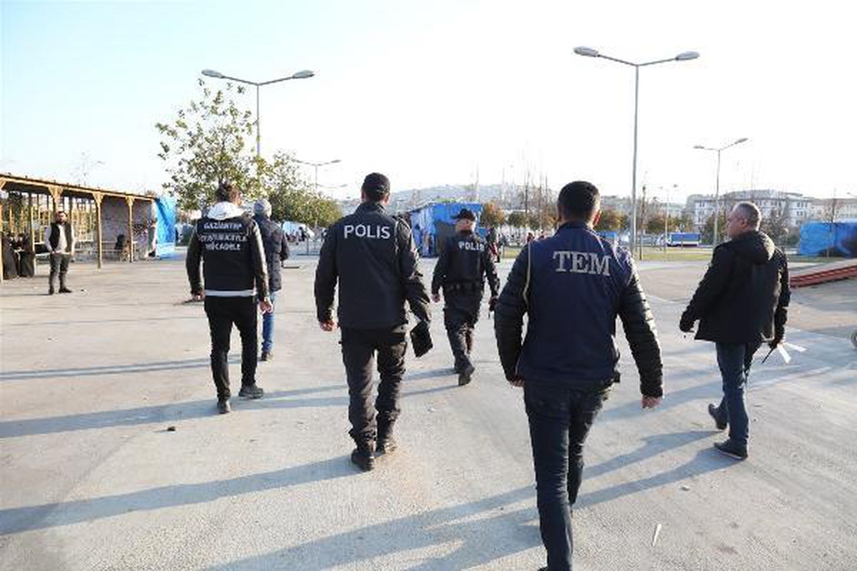 Ülke genelindeki asayiş ve narkotik uygulamasında aranan 901 kişi yakalandı