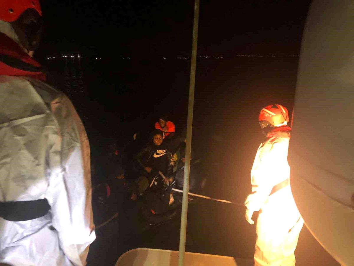 Aydın\'da 63 düzensiz göçmen kurtarıldı