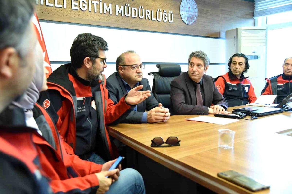 Balıkesir MEB AKUB gönüllüleri Malatya\'dan döndü