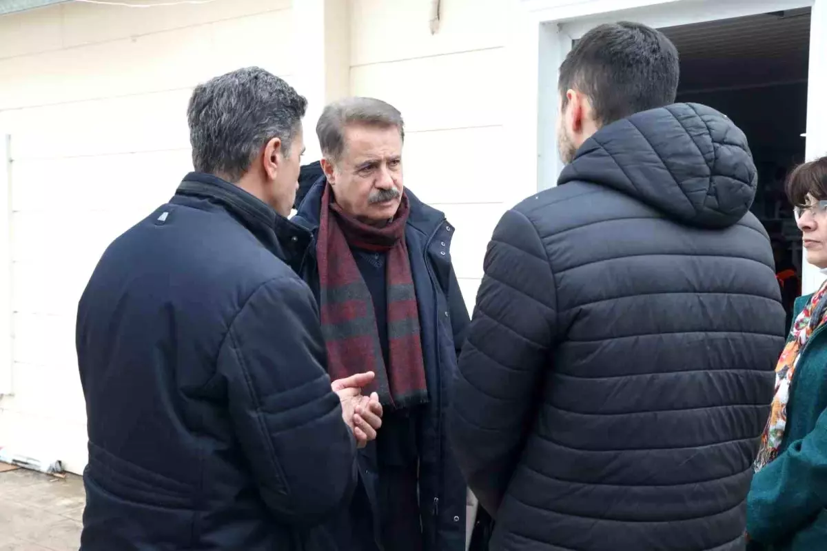 Başkan Deveci: "Yaralar kapanıncaya kadar dayanışmaya devam"