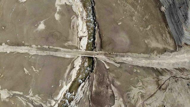 Nilüfer Barajı şu anda bomboş! Bursa'nın 20 günlük suyu kaldı Nilüfer Barajı şu anda bomboş! Bursa'nın 20 günlük suyu kaldı