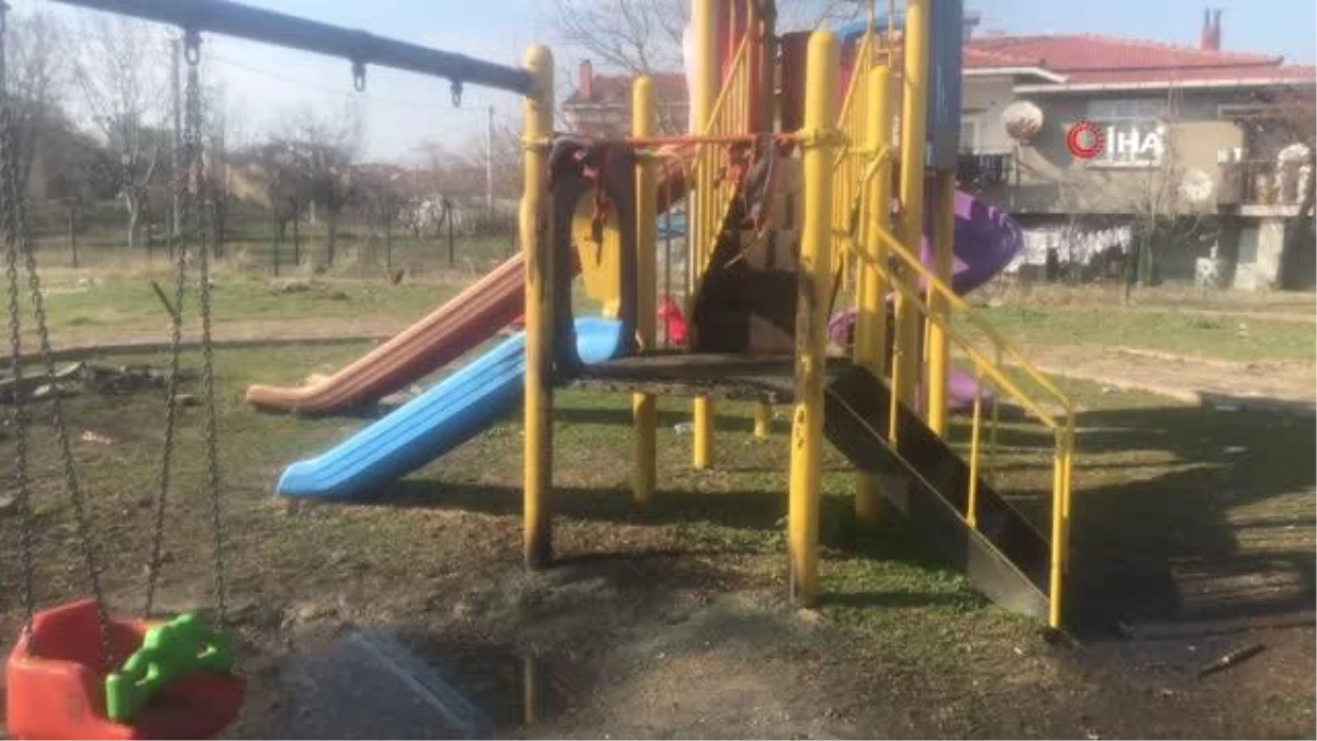 Edirne\'de çocuk parkını yakan şüpheli yakalandı