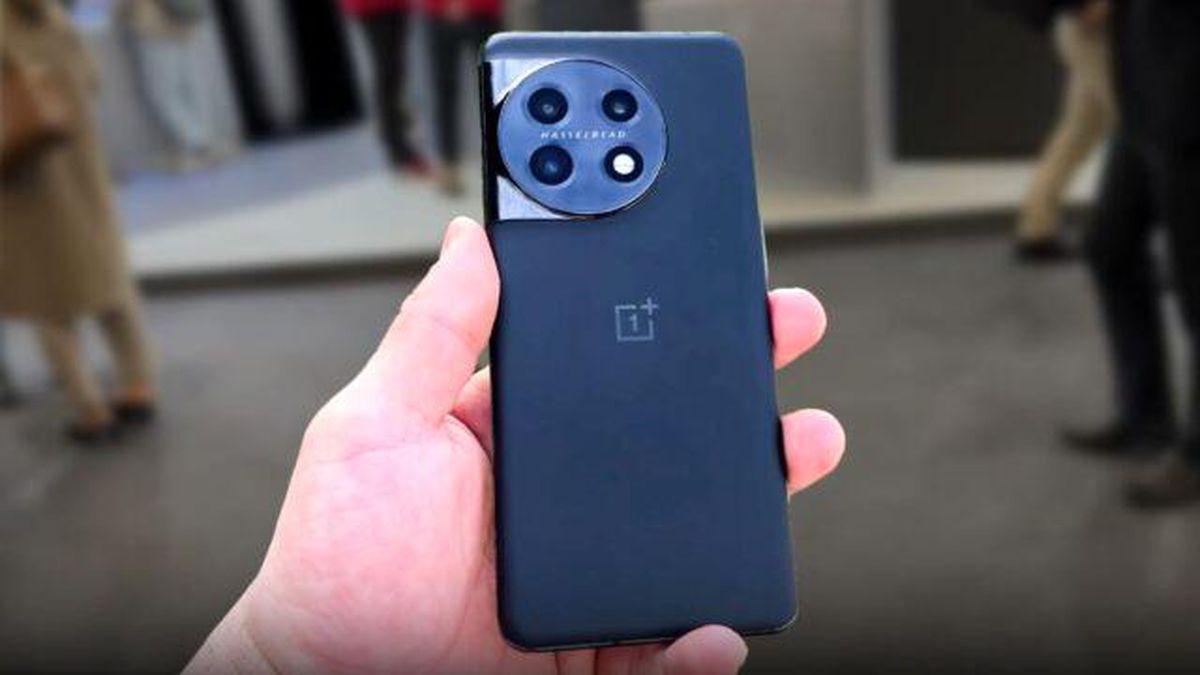 Hasselblad kameralı OnePlus 11 elimizde!