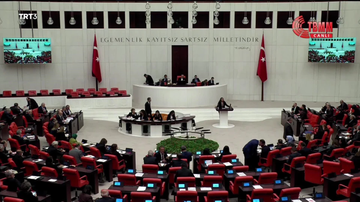 Hdp, "Depremin İdari ve Siyasi Sorumluların Belirlenmesi" İçin Genel Görüşme Önergesi Verdi; AKP ve MHP Milletvekillerinin Oylarıyla Reddedildi
