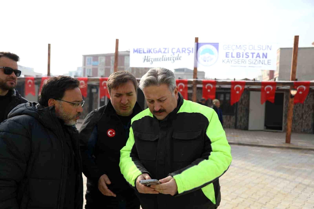 Melikgazi\'nin Desteği ile Yapılan Elbistan Melikgazi Çarşı Hizmete Başladı