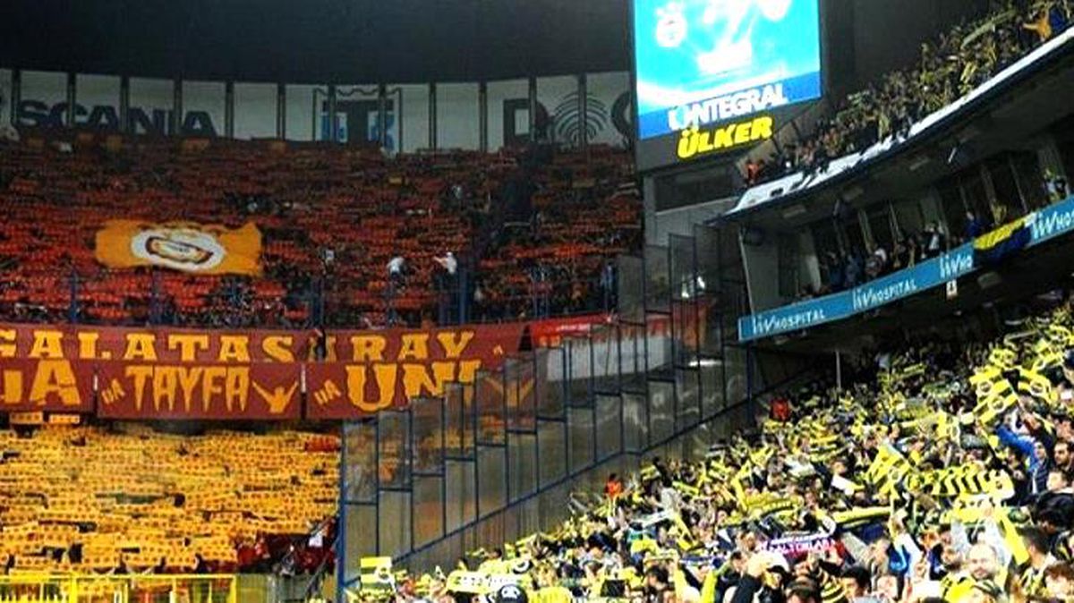 Tarihi dayanışma! Ezeli rakip taraftarları, Fenerbahçelilere verilen yasağa karşı tek yürek