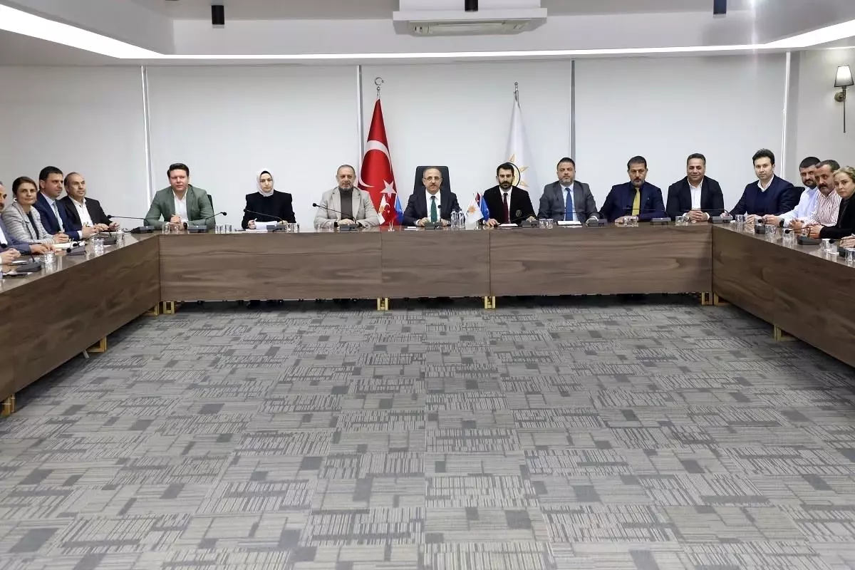 AK Parti İzmir "Evim yuvan olsun" dedi