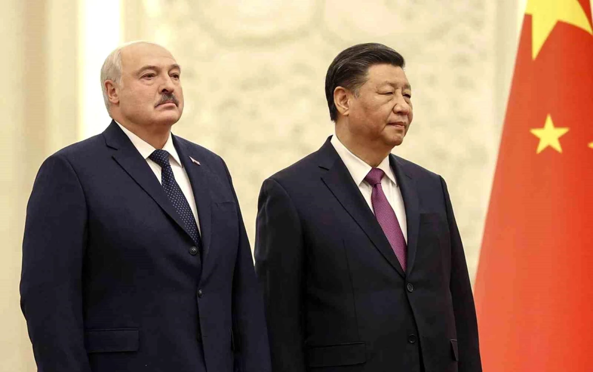 Çin Devlet Başkanı Xi ile Belarus Devlet Başkanı Lukaşenko bir araya geldi