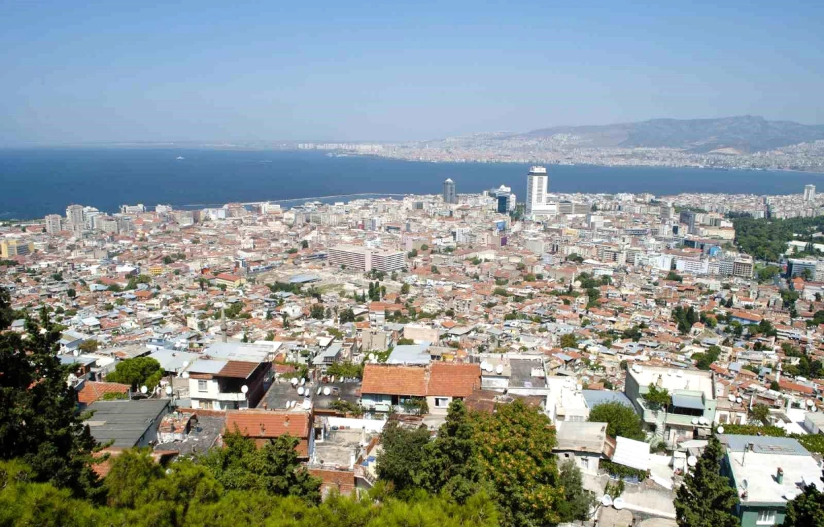 İzmir\'in \'Deprem Master Planı\' yenilenmeli çağrısı