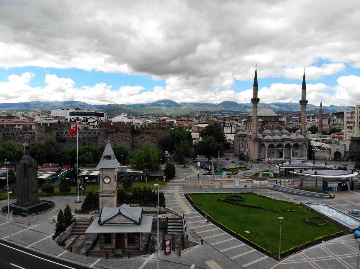 Kayseri\'de artçılar devam ediyor