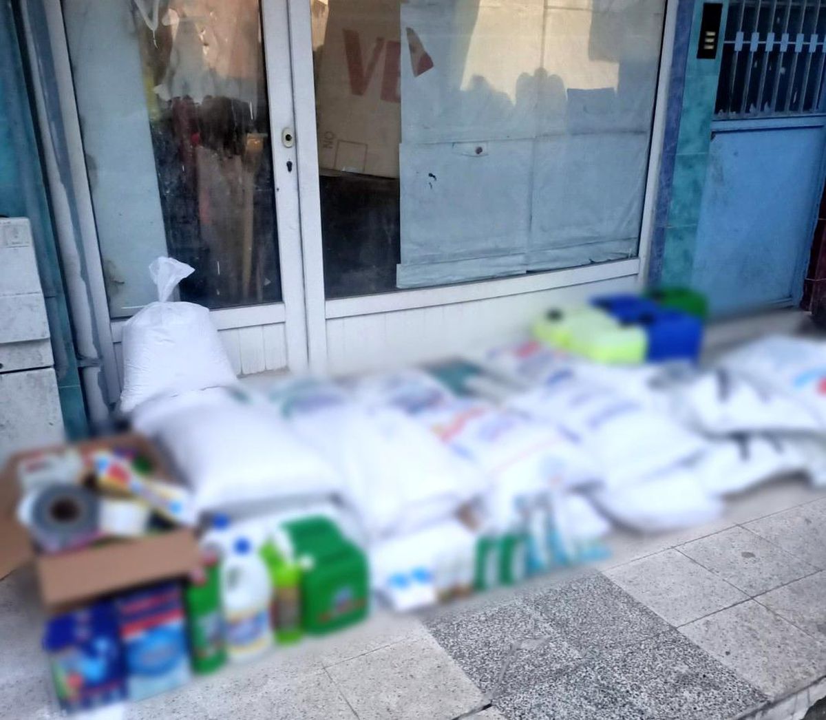 Kocaeli\'de tonlarca sahte deterjan ele geçirildi