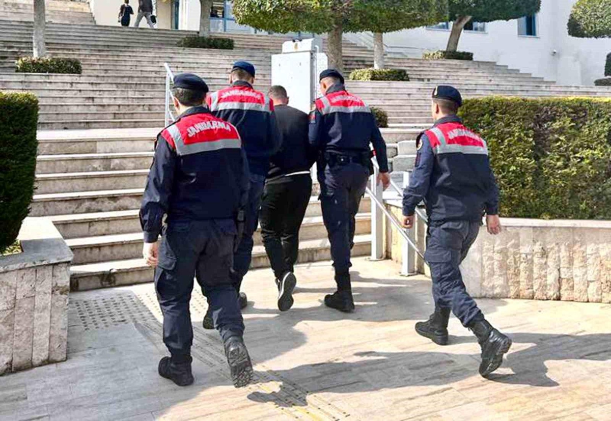 3 ayrı suçtan aranan şahıs yakalandı