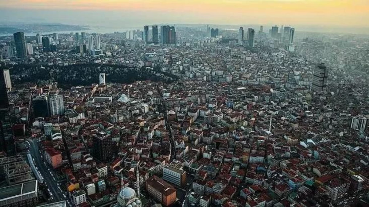Deprem sonrası İstanbul\'dan göç zirveye çıktı! Evlerini terk edenler Karadeniz bölgesini tercih ediyor