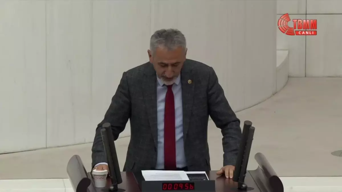 CHP\'li Mustafa Adıgüzel: "İnsanlar, Çocuklar Ölürken de mi Sussun? Susarsak Ölmeye Devam Edeceğiz"