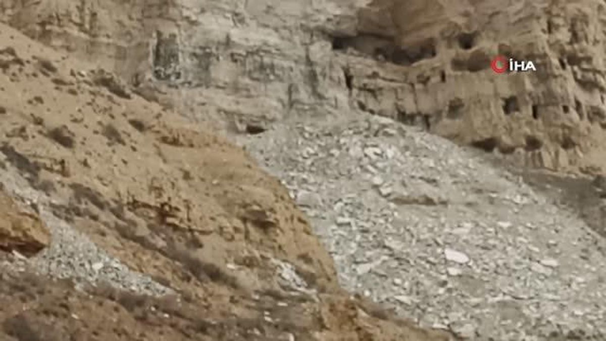 Depremde 4 bin yıllık mağara evleri de zarar gördü