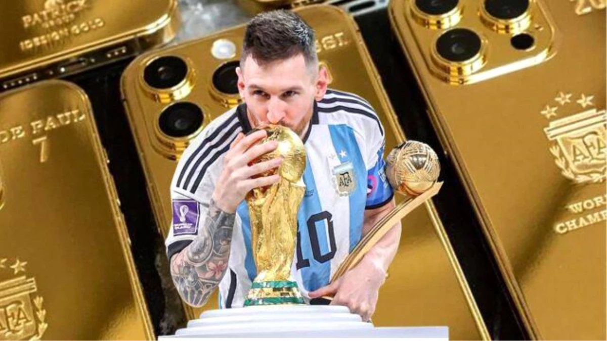 Messi\'den takım arkadaşlarına altın kaplama iPhone hediyesi!