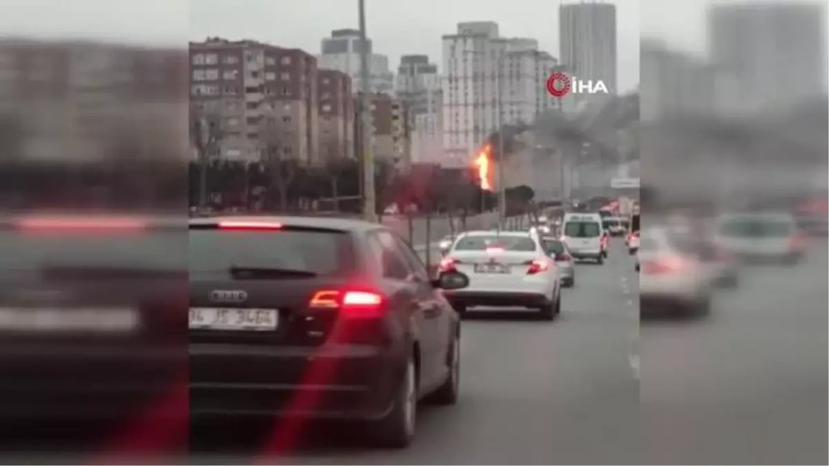 Otomobil firmasının yetkili servis binası alevler içinde kaldı