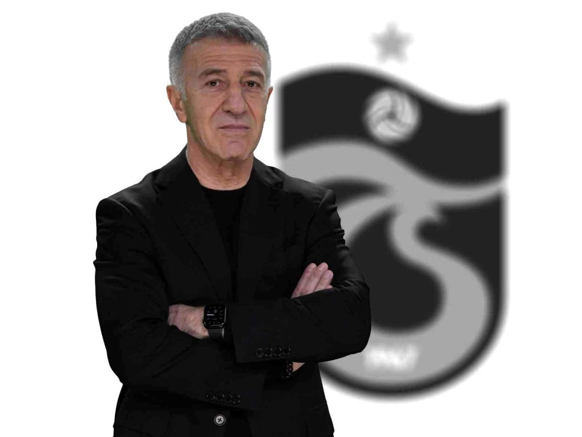 Trabzonspor\'da istifa eden Başkan Ağaoğlu, taraftarı şaşırttı