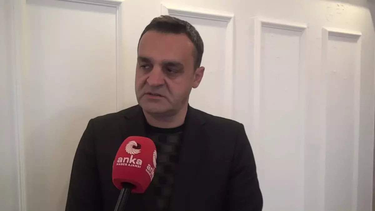 Barış Karadeniz: "Ülkeyi Yönetecekseniz Vicdanınızla Yönetin. Seçim Kaygısıyla Yönetecekseniz Manzara Bu Oluyor"