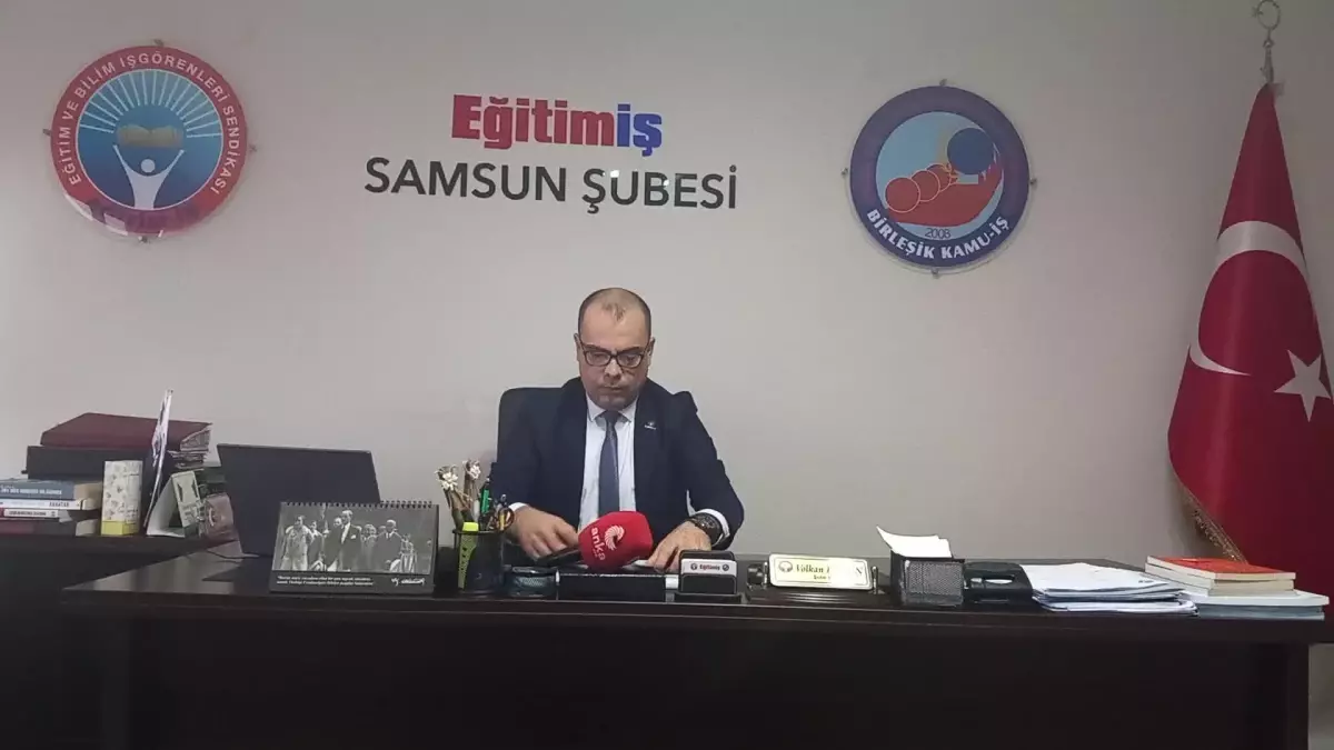 Eğitim-İş Sendikası Samsun Şubesi: "Siyasi İktidarın Hedefi Öğrencileri Cemaatlerin ve Tarikatların Kucağına İterek Çağdaş, Bilimsel, Akılcı, Laik...