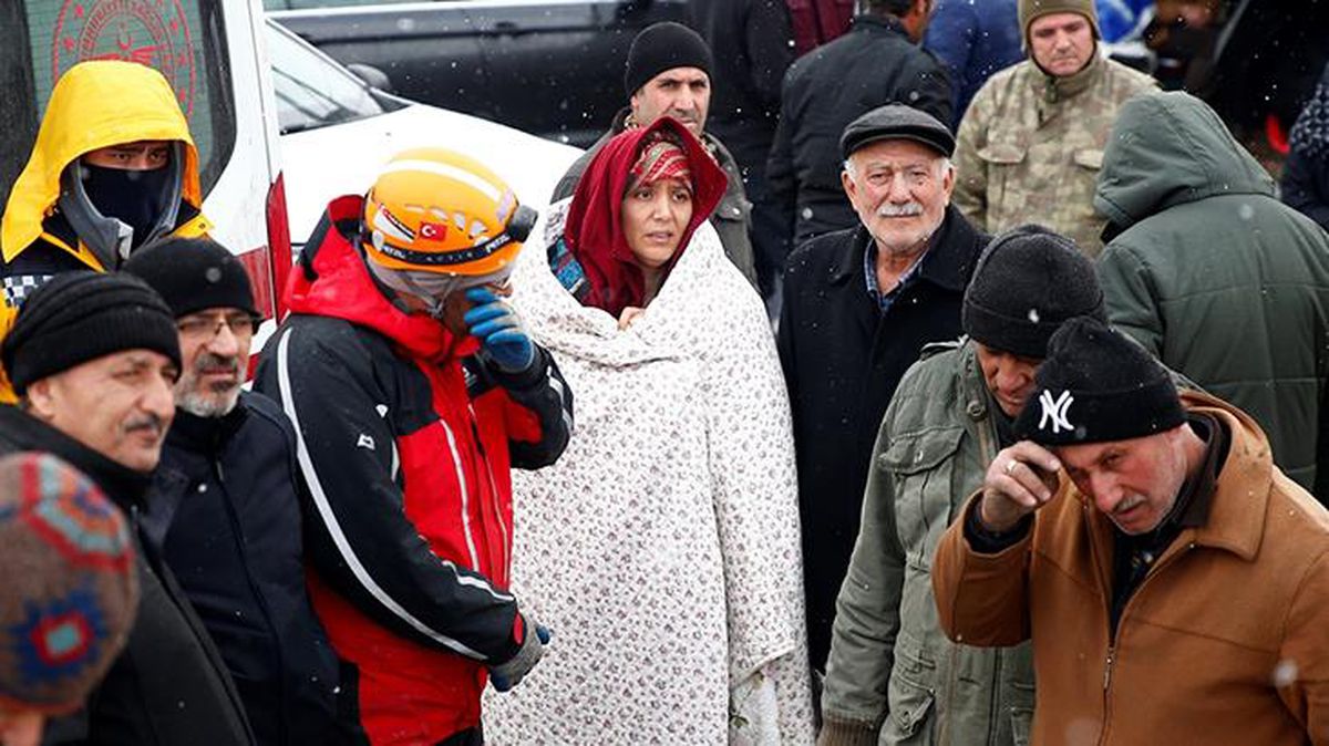 Son Dakika: Depremde hayatını kaybedenlerin sayısı 45 bin 968'e yükseldi