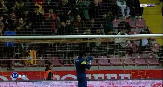 Altay Bayındır'ın Kayserispor tribününü mest eden konuşması ortaya çıktı: Hepimiz aileyiz