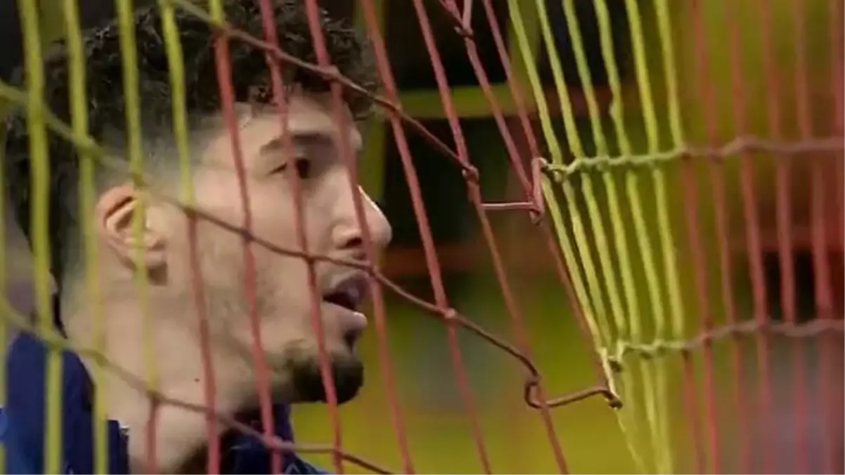 Altay Bayındır\'ın Kayserispor tribünü tarafından ayakta alkışlanan konuşması ortaya çıktı: Hepimiz aileyiz