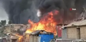 Bangladeş'te mülteci kampında yangın: 2 bin ev küle döndü