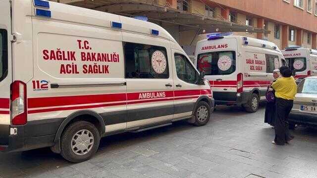 Batman'da hasta yakını hastanede dehşet saçtı: Bebek ve güvenlikçi yaralandı