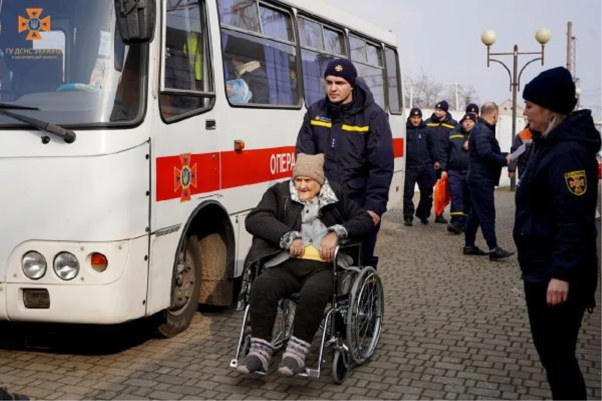 Ukrayna\'nın Donetsk bölgesinde tahliyeler devam ediyor