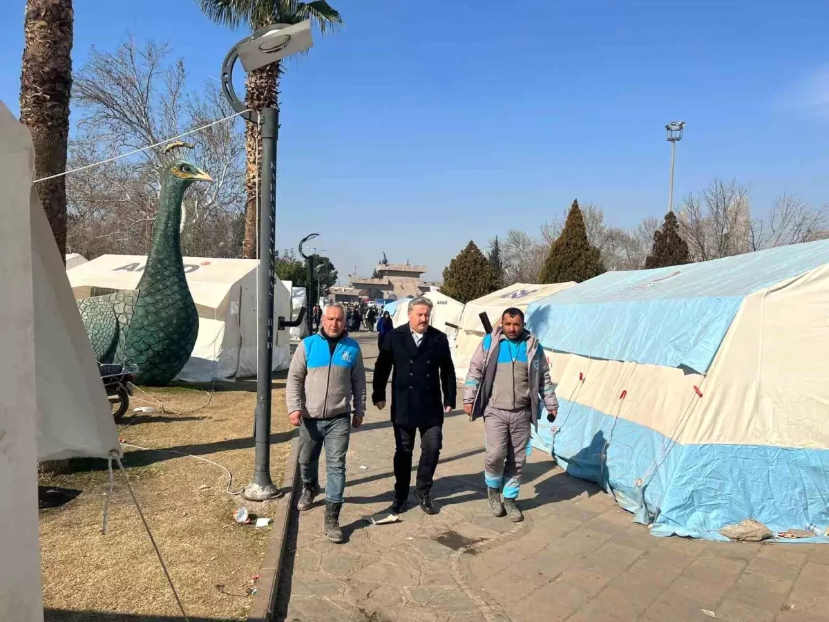 Başkan. Dr. Palancıoğlu: "Tüm imkanlarımızla deprem bölgesindeyiz"