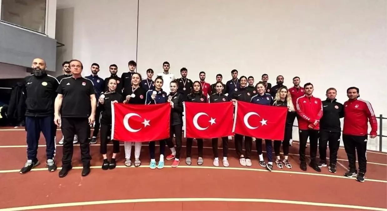 Bursa Büyükşehir Belediyesporlu Hatice Kübra İlgün Bulgaristan\'dan gümüş madalyayla döndü