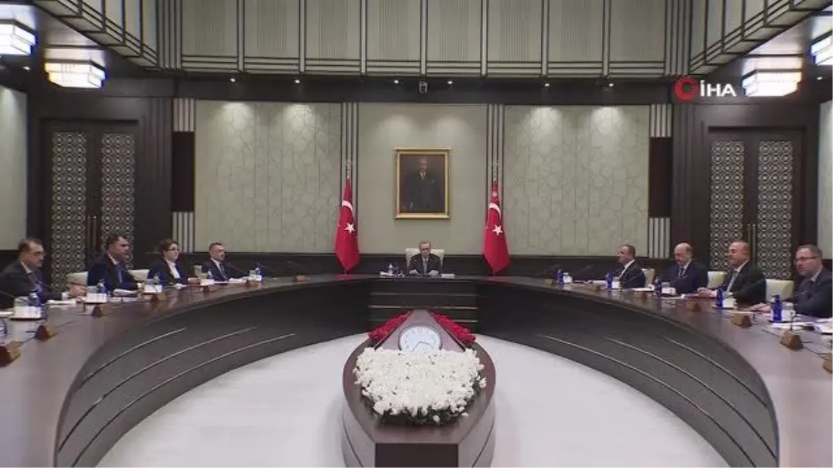 Cumhurbaşkanlığı Kabinesi, Cumhurbaşkanı Erdoğan başkanlığında toplandı