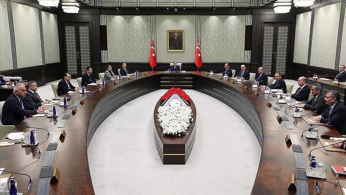 Cumhurbaşkanlığı Kabinesi toplanıyor! Gündemde deprem ve seçim var