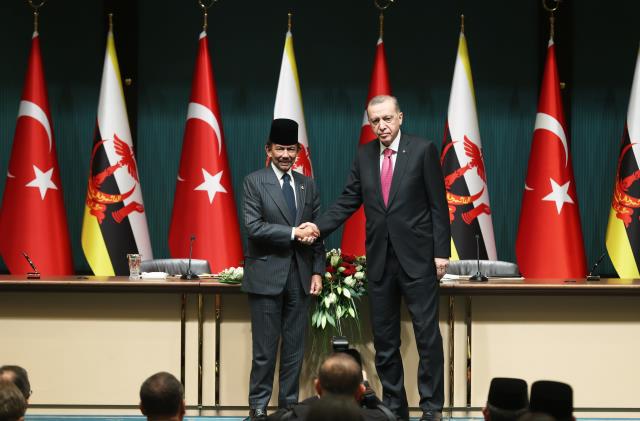 Brunei Sultanı Ankara'da! 5 anlaşma imzalandı, Cumhurbaşkanı Erdoğan'dan 'Deprem' teşekkürü geldi