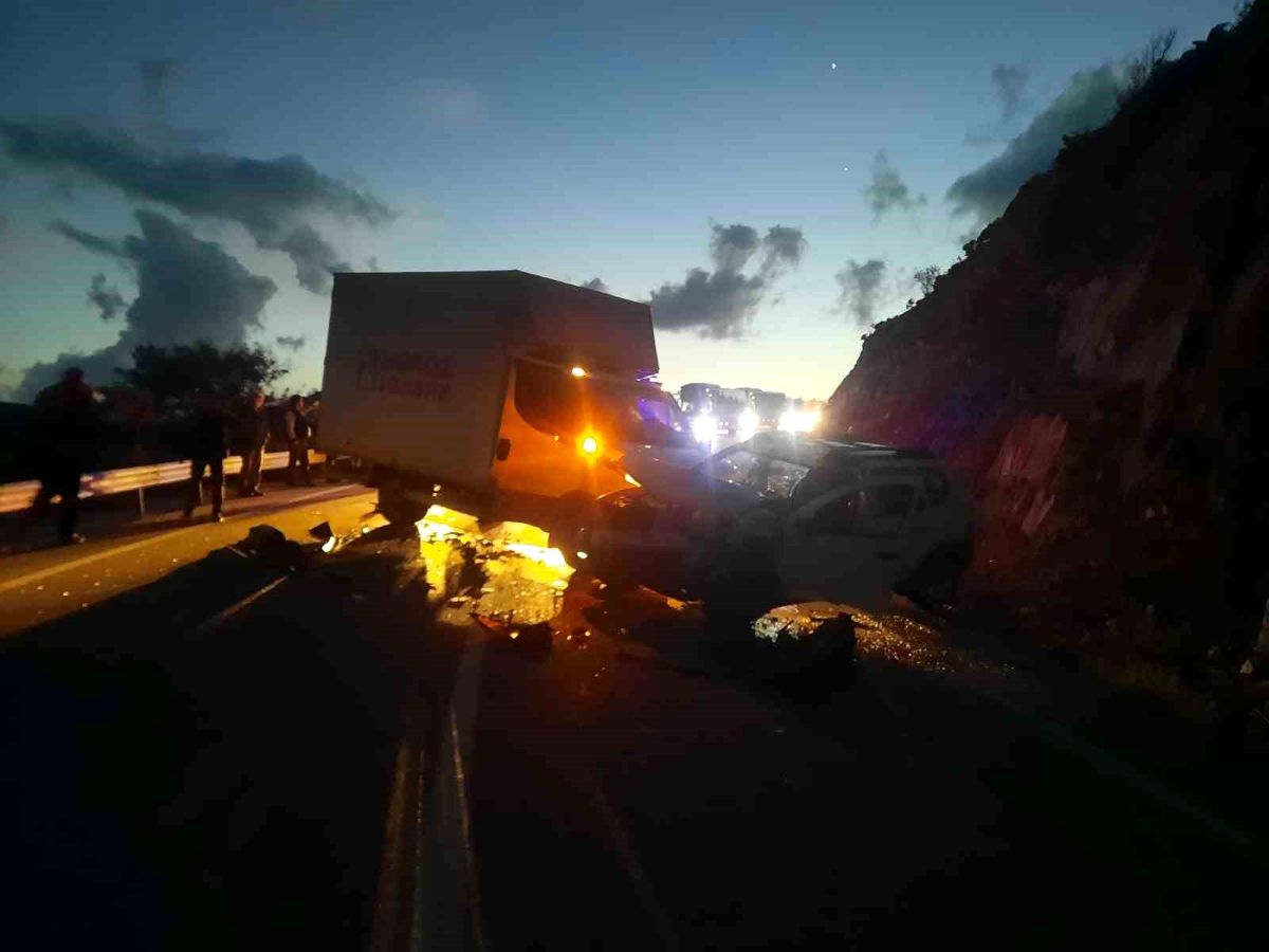 Datça\'da trafik kazası: 2 yaralı