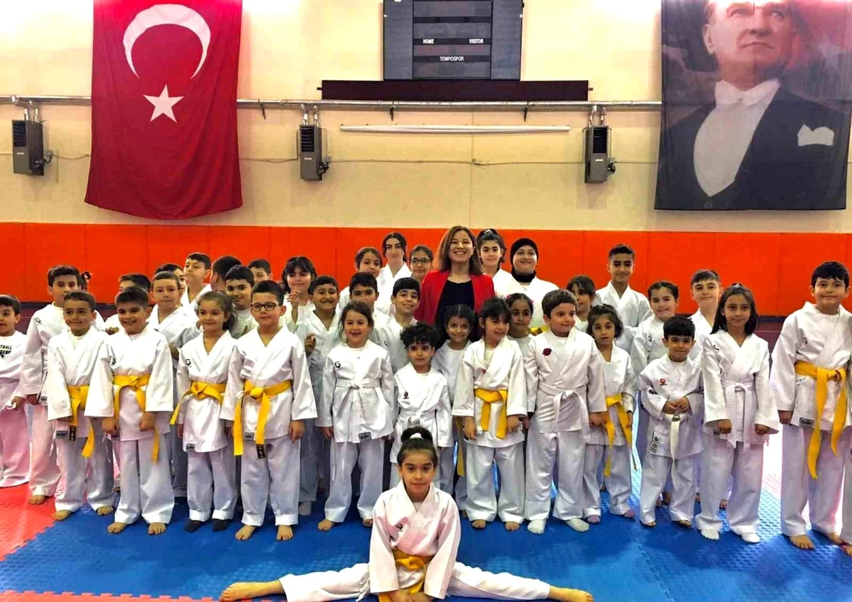 Karate \'Kuşak terfi\' sınavı Bitlis\'te yapıldı