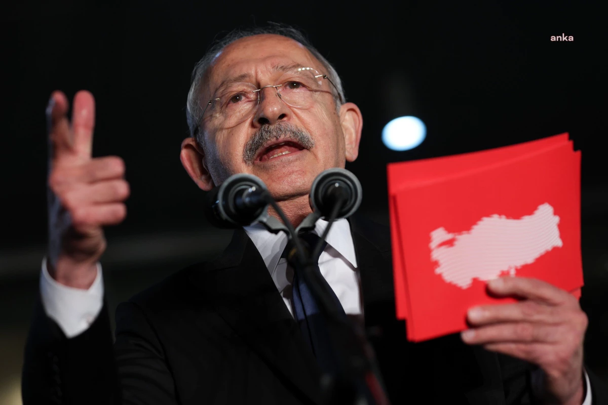 Kemal Kılıçdaroğlu\'nun Cumhurbaşkanlığı Adaylığı Dış Basında: "Sakin Siyasetçi, Erdoğan\'a Meydan Okuyacak"