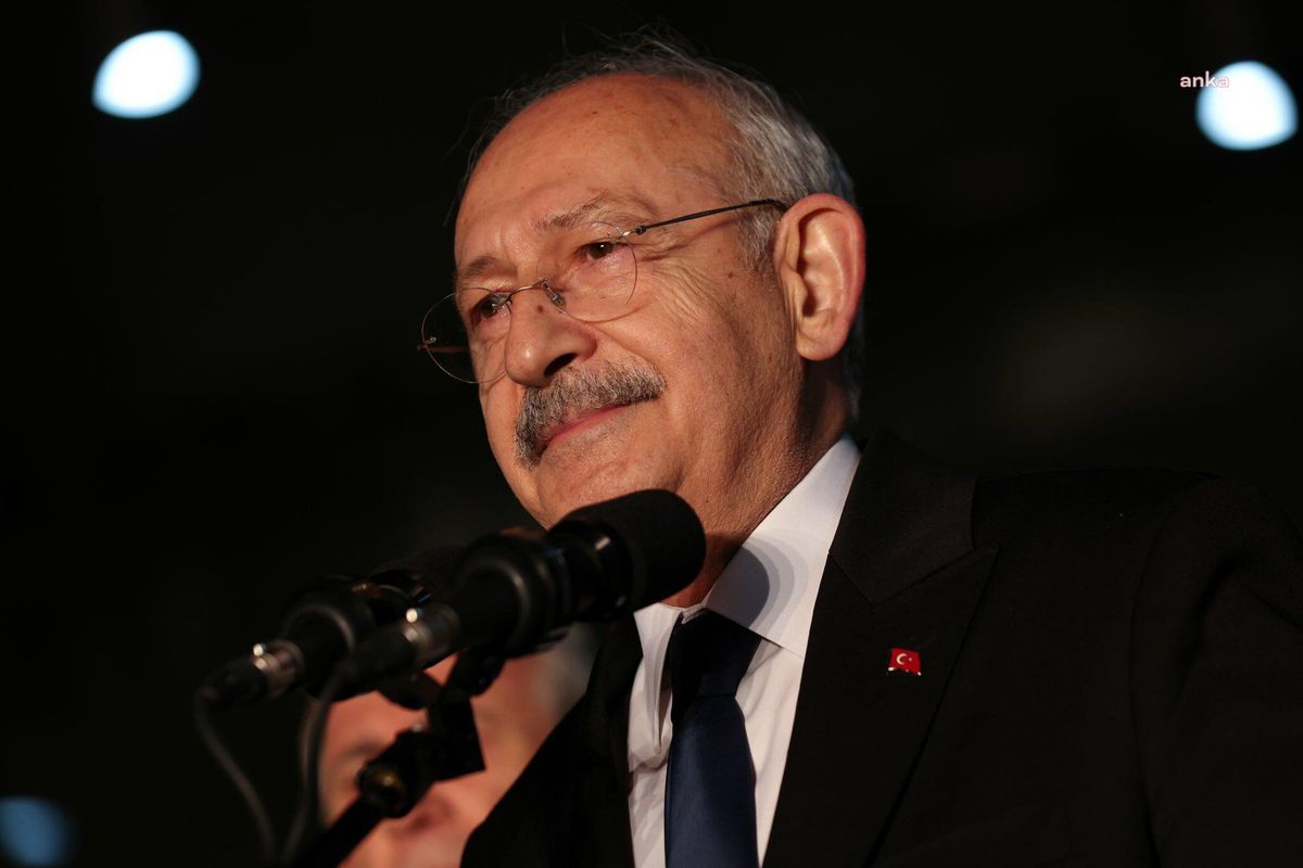Kılıçdaroğlu: Şimdi El Ele, Omuz Omuza Yürüyeceğimiz Uzun Bir Yolumuz Var. Cumhuriyet\'imizi Demokrasiyle Taçlandıracağız. Başlıyoruz