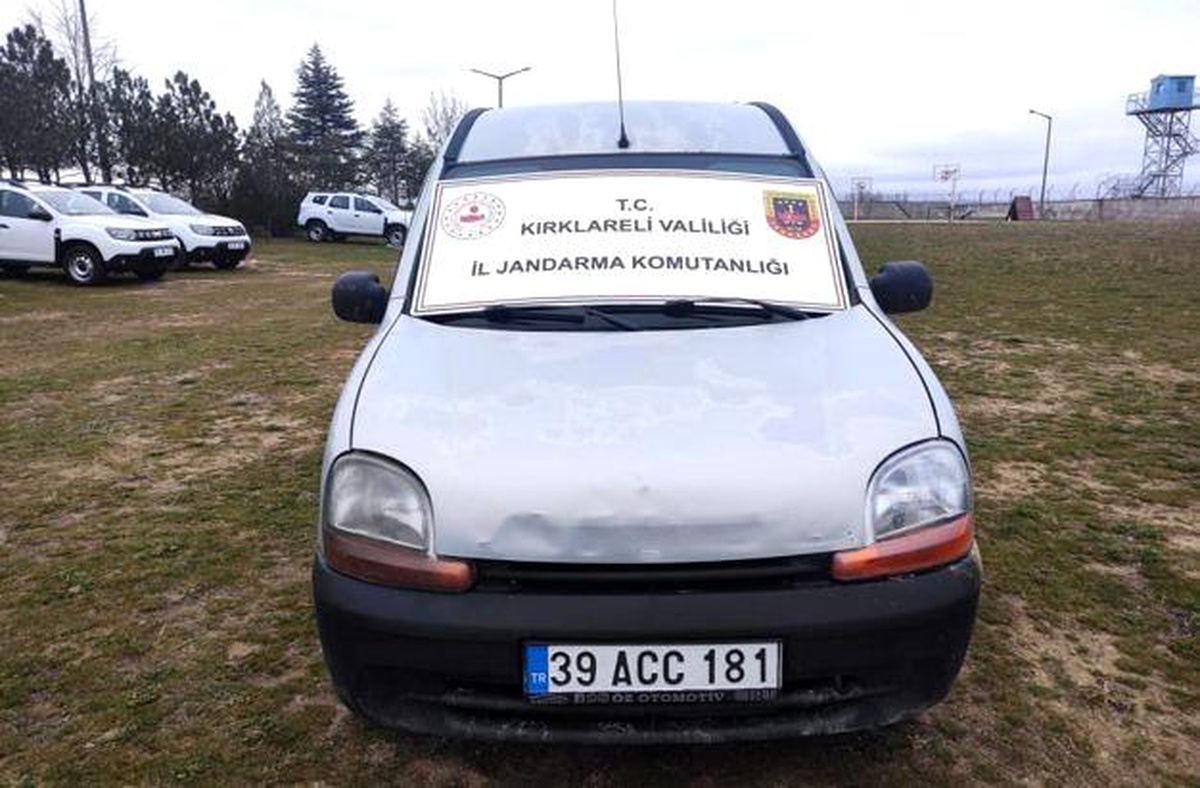 Kırklareli\'nde 16 kaçak göçmen yakalandı