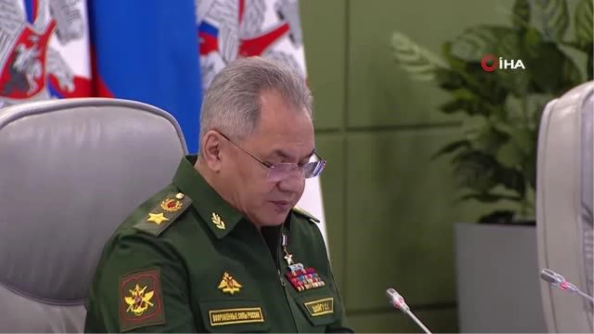 Rusya Savunma Bakanı Şoygu: "Rus ordusunda 39 binden fazla kadın personelimiz var"