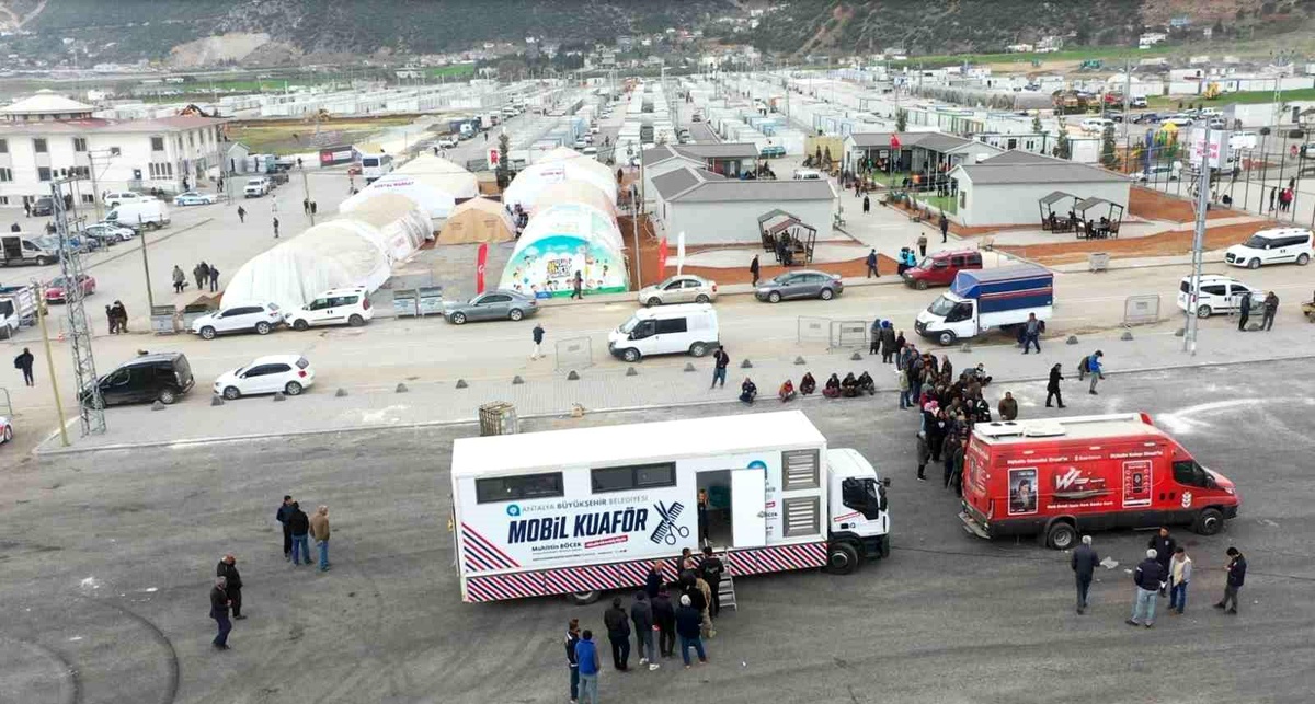 Antalya Büyükşehir Belediyesi, Nurdağı\'nda psikosoyal destek çalışmalarını sürdürüyor