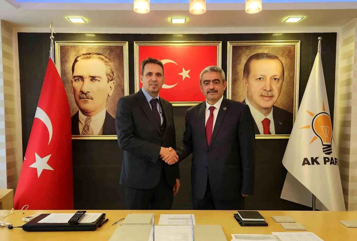 Aydın\'da AK Parti ve MHP İl Başkanları bir araya geldi