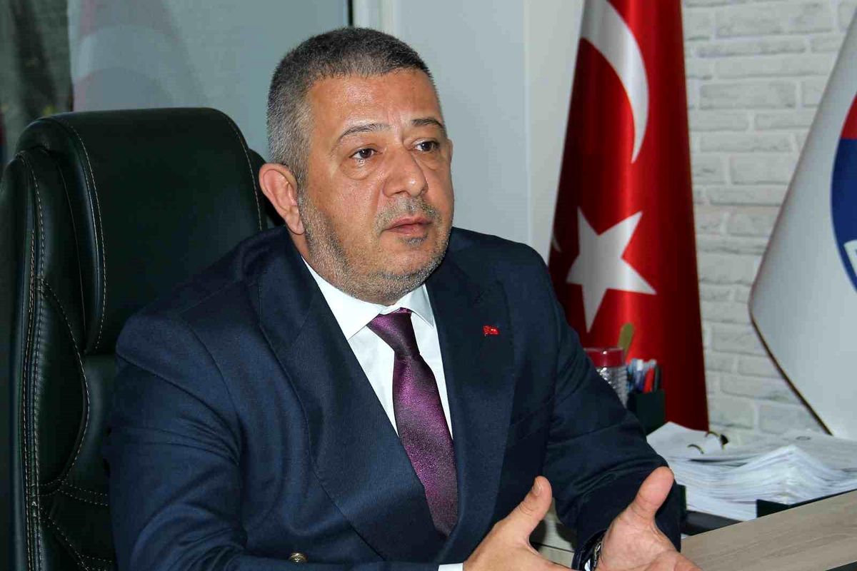 Başkan Demircan, 8 Mart\'ta kadınların yaşadığı sorunlara dikkat çekti